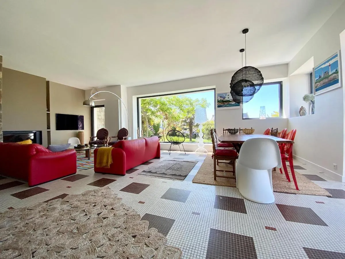 Superbe Villa Vue Sur Mer, Corniche De La Plage Benodet 0*,  France